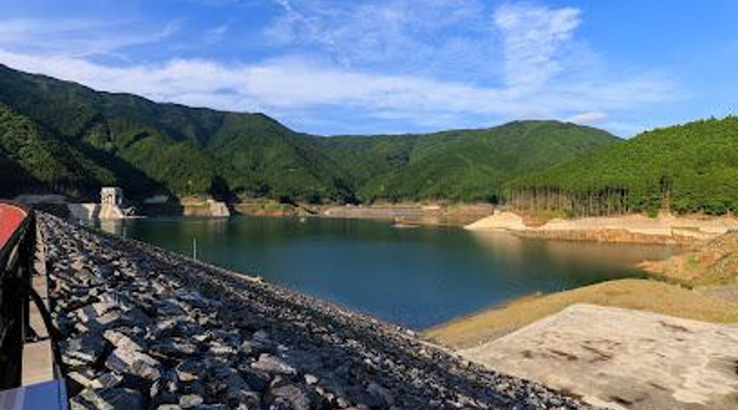 Koishiwaragawa Dam