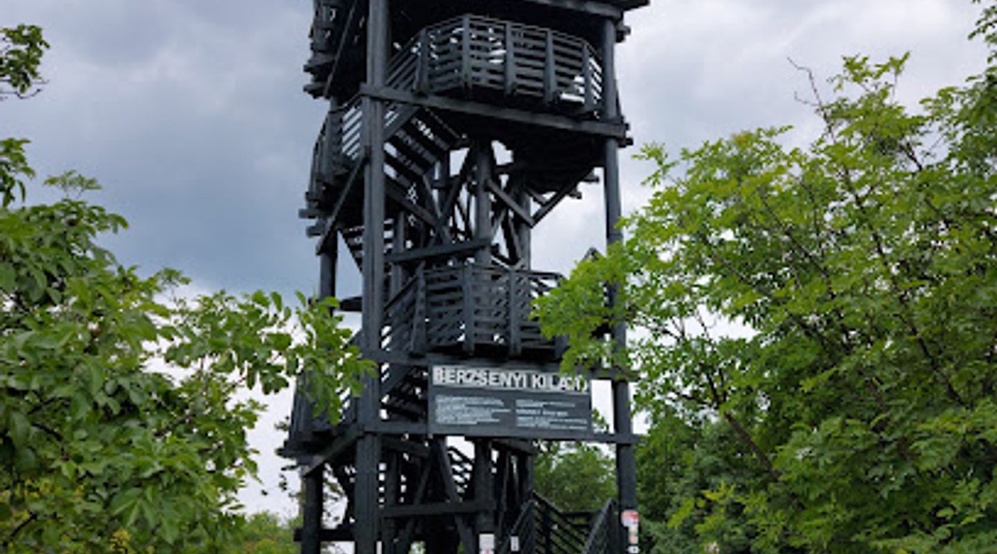 Berzsenyi Viewing Tower