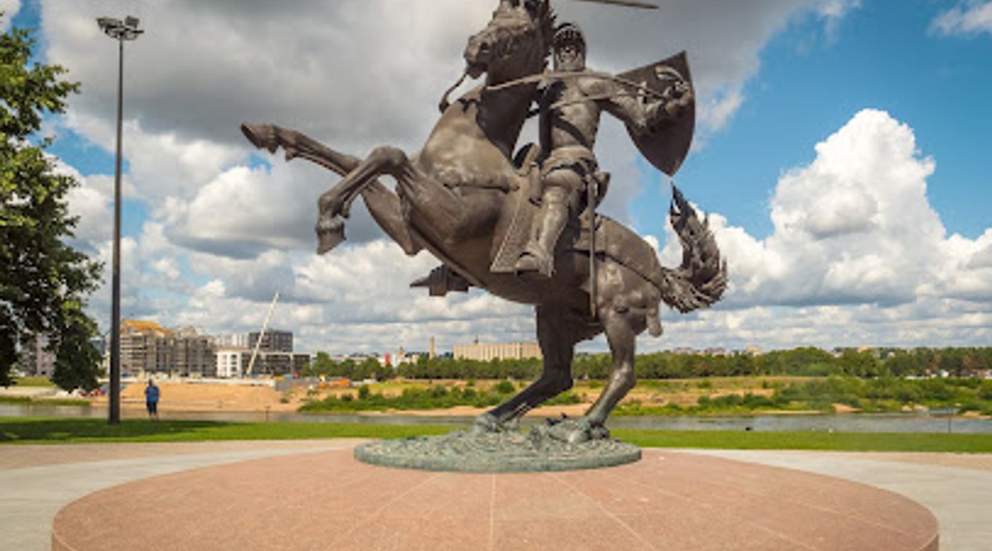 Vytis Monument
