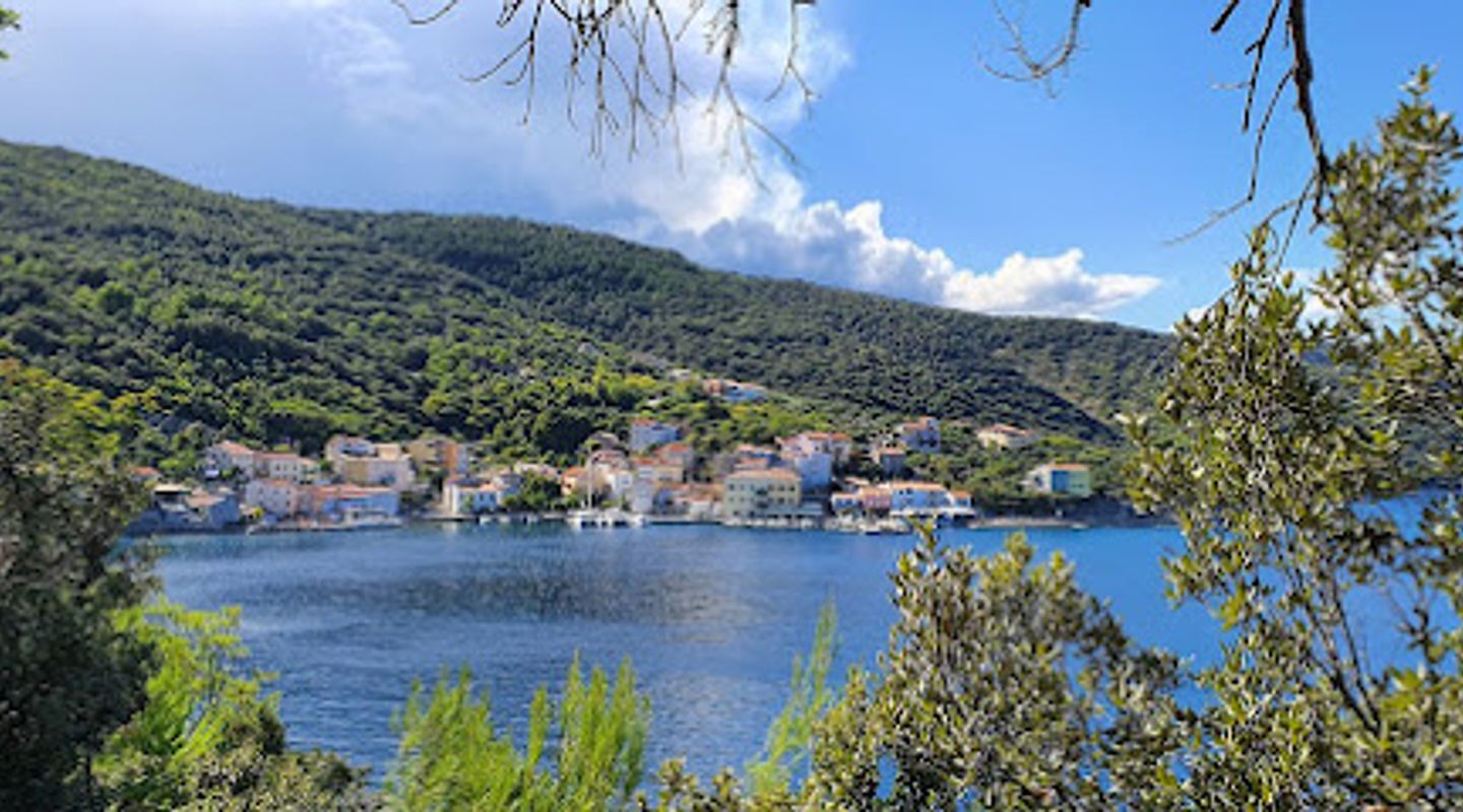 Valun Beach