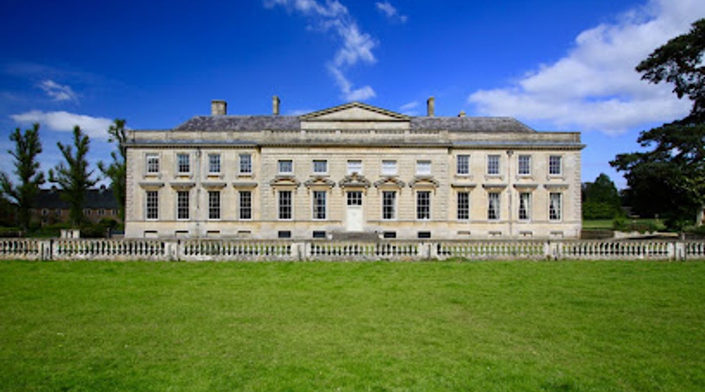 Lamport Hall