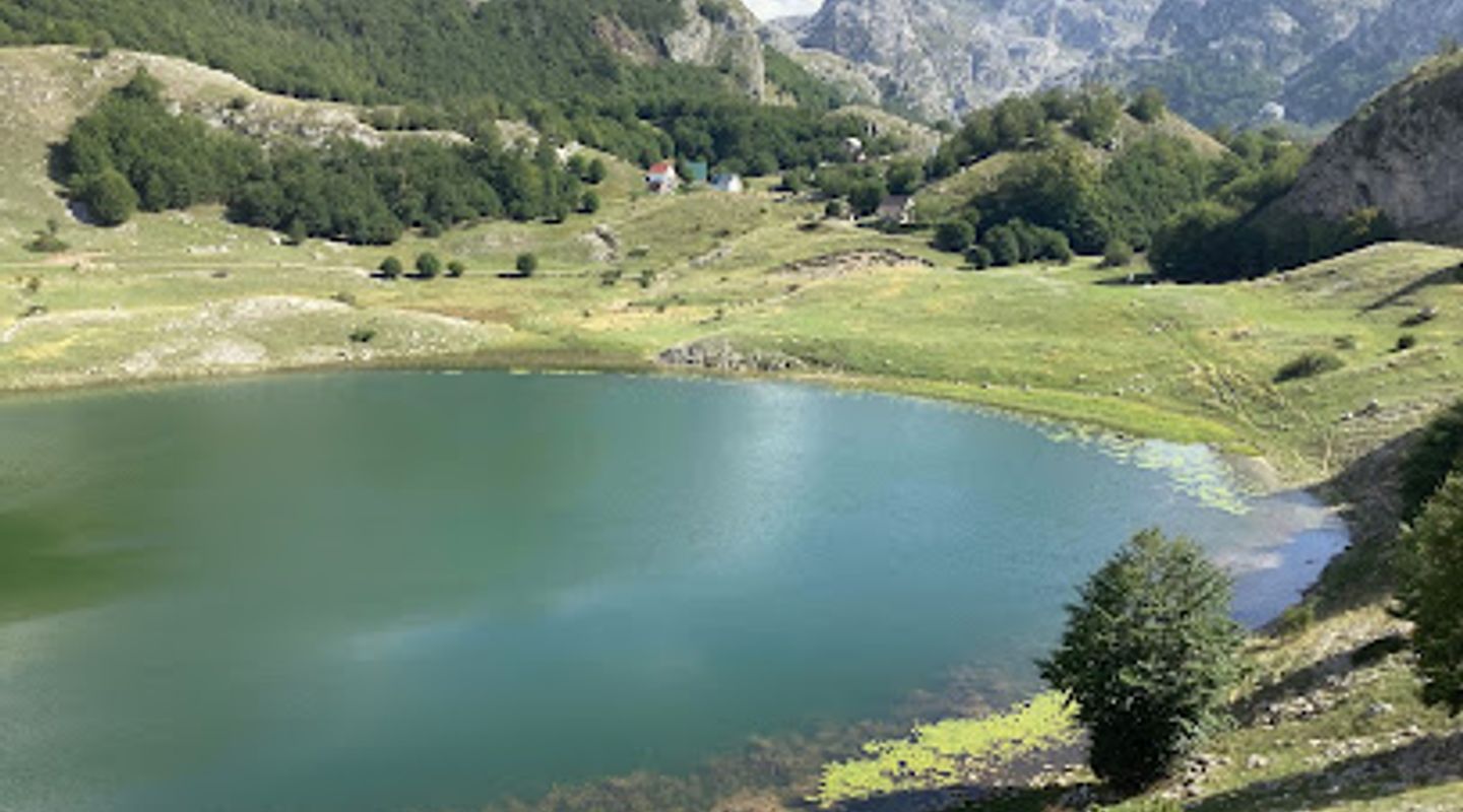 Bukumirsko Lake