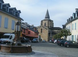 Pyrenees Travel