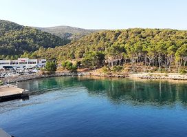 Stari Grad Faros Ferry Port