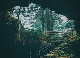 Ape Cave