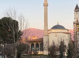Tirana Free Walking Tour