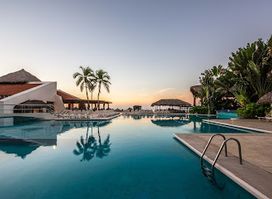 Park Royal Beach Ixtapa