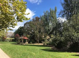 Leighton Gardens
