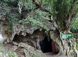 Hoyop-hoyopan Cave