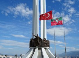 Anayasa Meydanı