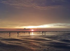 SET SAE Beach (ပြင်ၜဳစက်စာဲ)