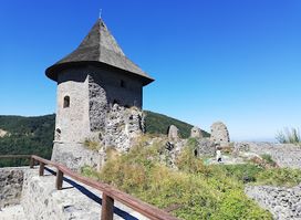 Parking lot - Šomoška Castle