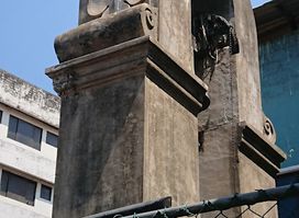 Kayman's Gate - Dutch Bell Tower, කයිමන් දොරකඩ