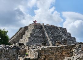 Cenote y Restaurante Tsukán Santuario de Vida