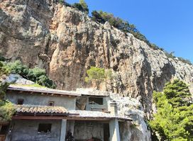 Cliffbase