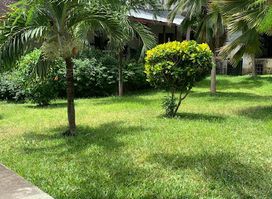 Happy House Spa and Wellness