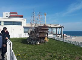 Reyna Restaurant