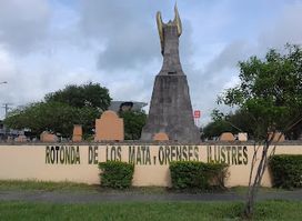 Rotonda De Los Matamorenses Ilustres