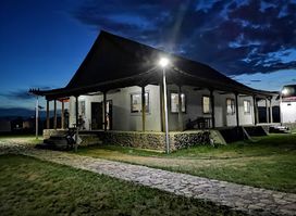 Talbiun Lodge MONDIGITALTOUR LLC