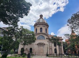 Plaza de los Héroes