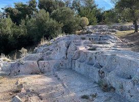 Seven Seats Plateau (Eptathrono)