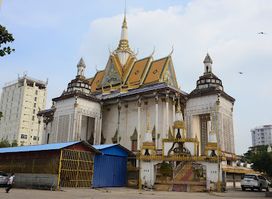 Wat Maniratanaram Tuol Tumpung