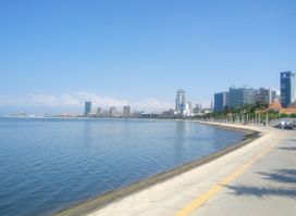 Playground - Marginal Downtown De Luanda