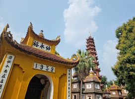 Hanoi Backstreet Tours/ Hanoi Motorbike Tours/ Hanoi Jeep Tours/ Hanoi Vespa Tours/ Hanoi Sidecar Tours