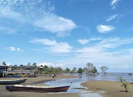 Pantai Tenggayun