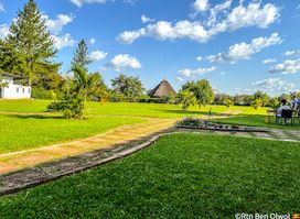 Jaca Gardens