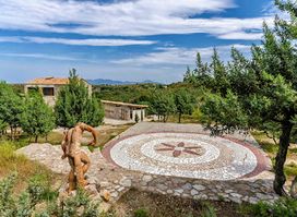 Hippocrates Garden