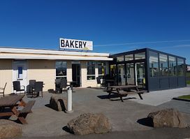 Nesbrauð ehf