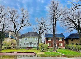 Wellington Crescent Historic District
