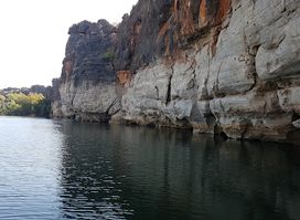 Echidna Chasm