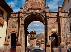 Arco de Santa Clara, Cuzco Perú