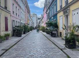 Rue Crémieux