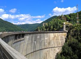 Vidraru Dam