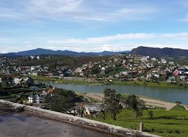 MOON PLAINS TEA ESTATE VIEW POINT