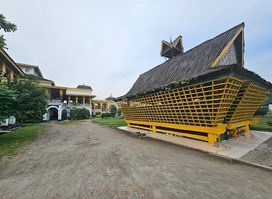 Istana Maimun