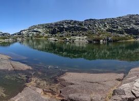 Lagoa escondida