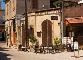 Costas Corner Cafe Bar