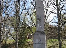 Rauna Freedom Monument