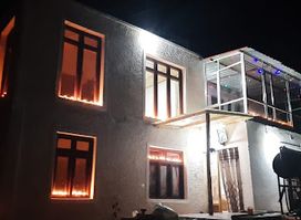 Leh Guest Houses