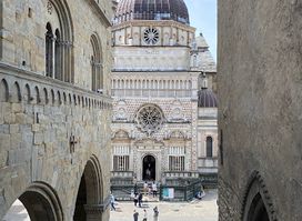 Piazza Duomo Bergamo Alta