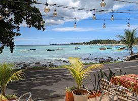 Beach Hut - Trou aux Biches