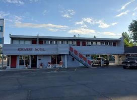 Roomers Motel