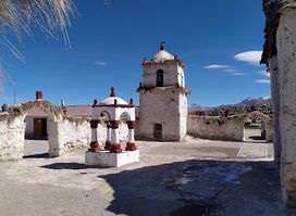 Parinacota church