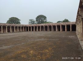 remainds one of thousand pillar temples of South India.