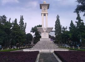 Clock Tower Building Ria