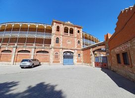 Plaza de Toros La Glorieta
